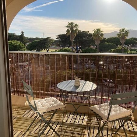 Apartmán Escapade Au Port Hyères Exteriér fotografie