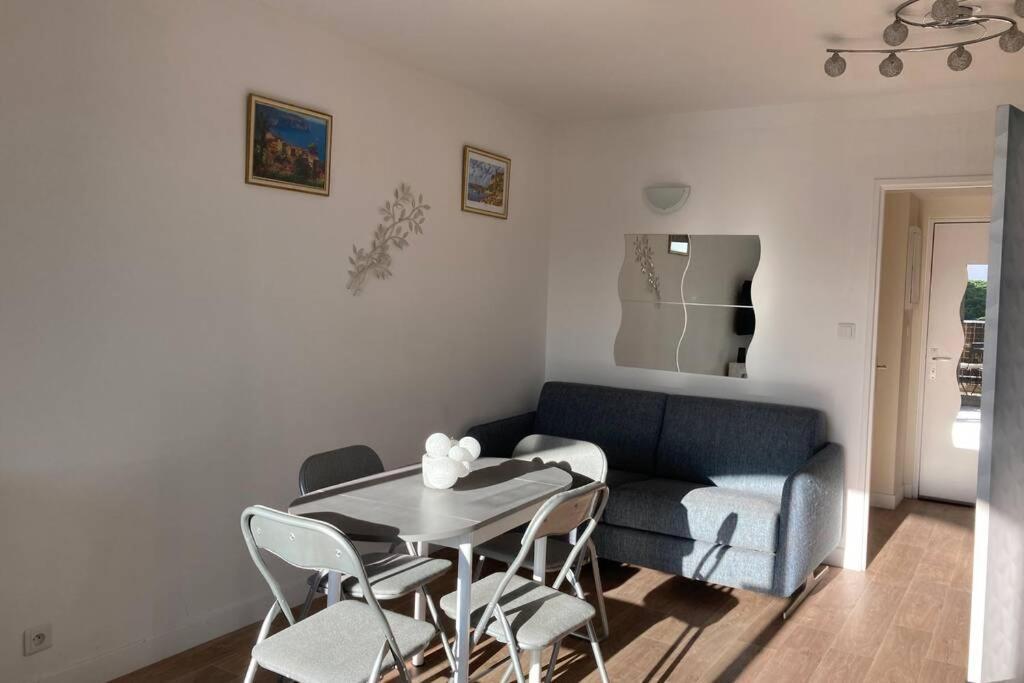 Apartmán Escapade Au Port Hyères Exteriér fotografie