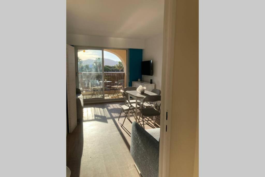 Apartmán Escapade Au Port Hyères Exteriér fotografie