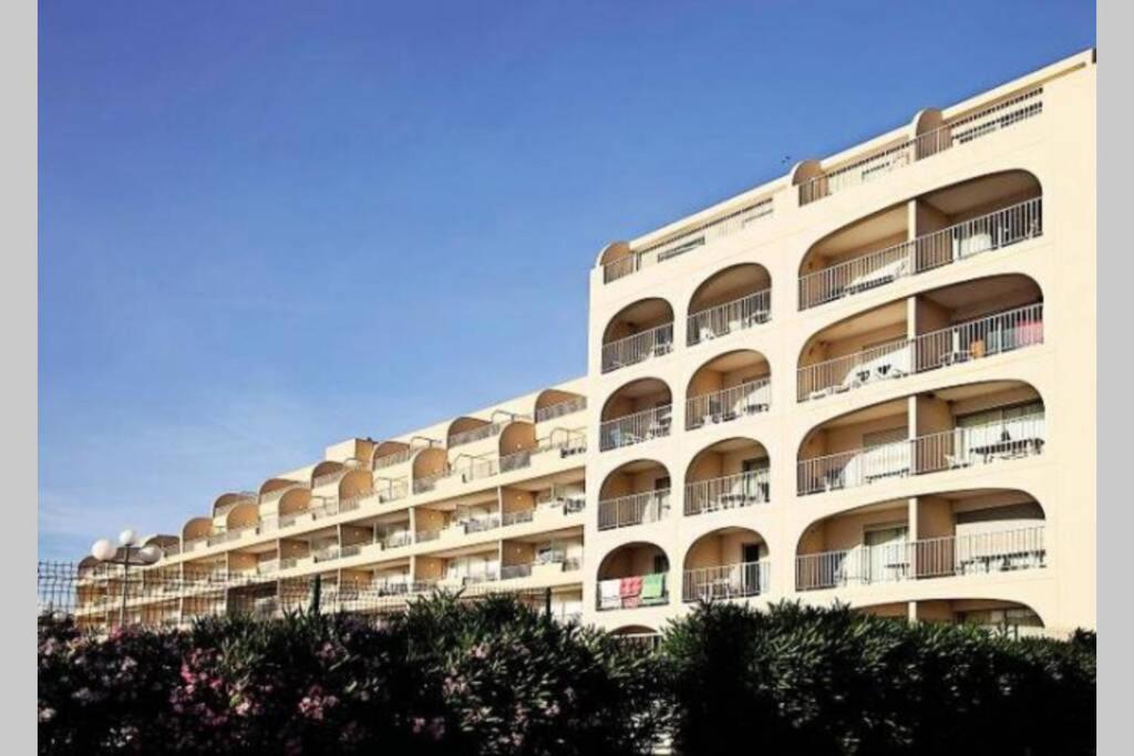 Apartmán Escapade Au Port Hyères Exteriér fotografie