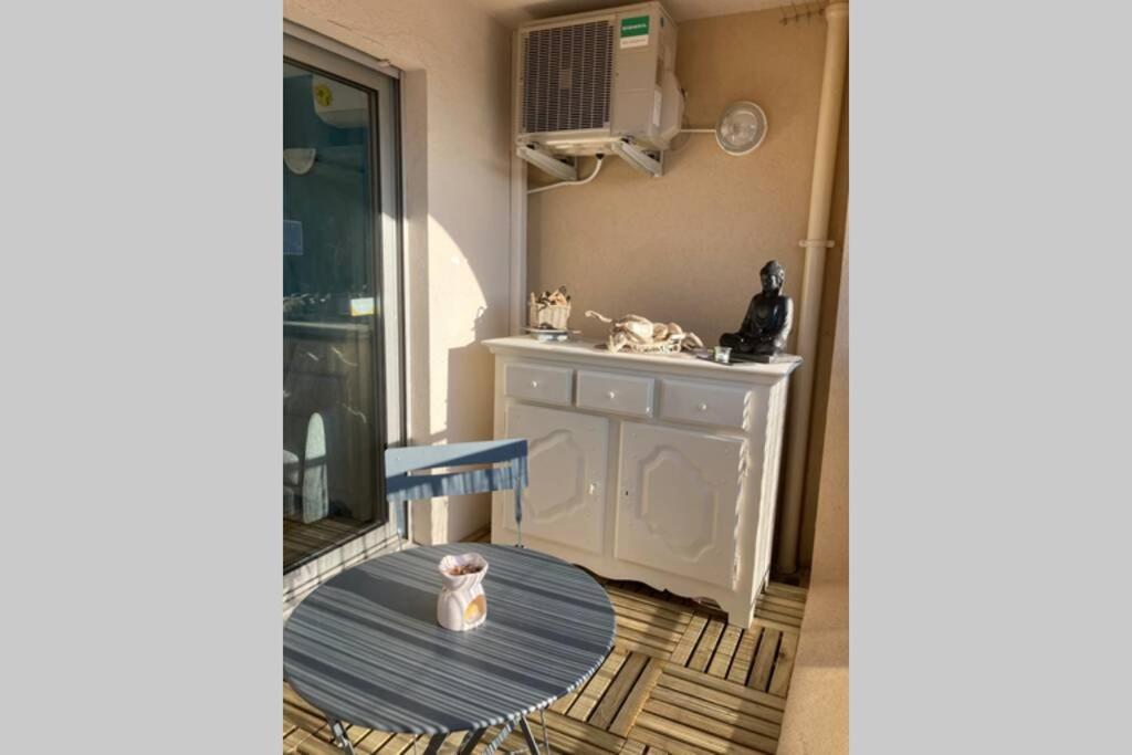 Apartmán Escapade Au Port Hyères Exteriér fotografie